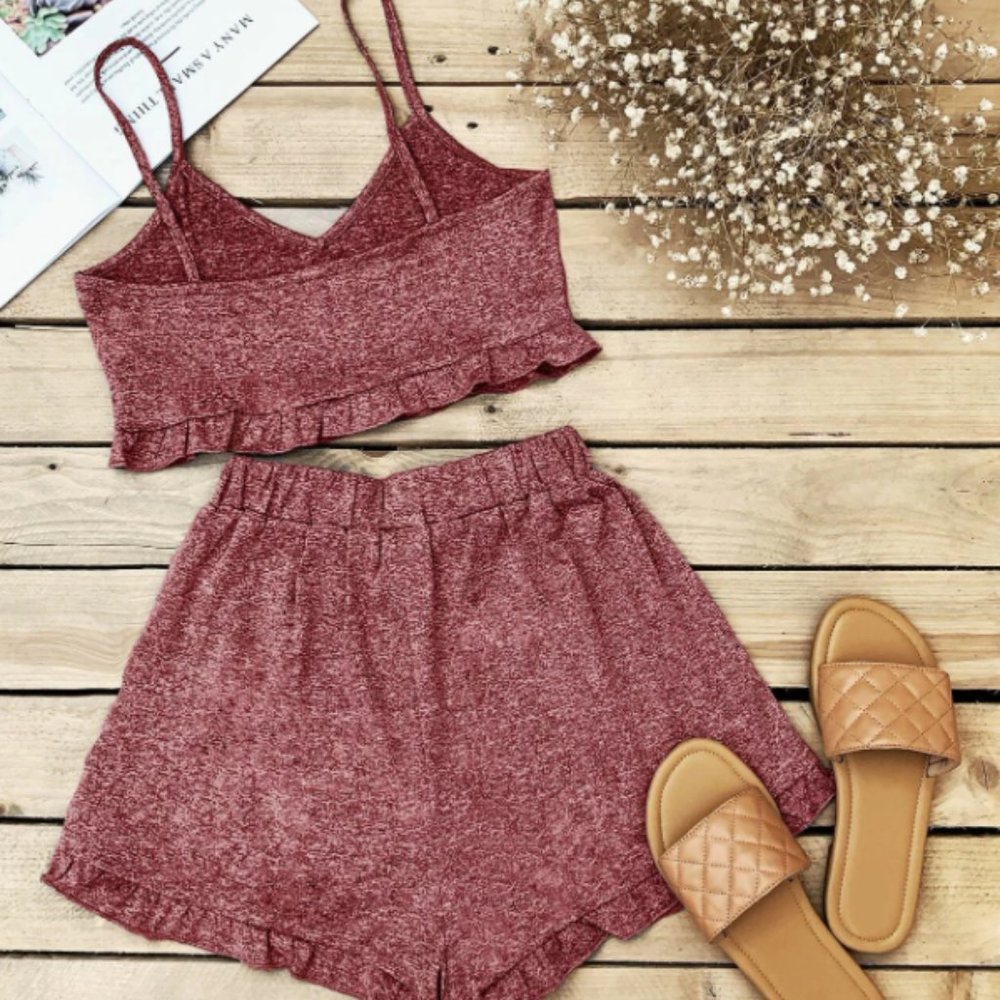 Crop & Shorts Set - Picture 2 of 2
